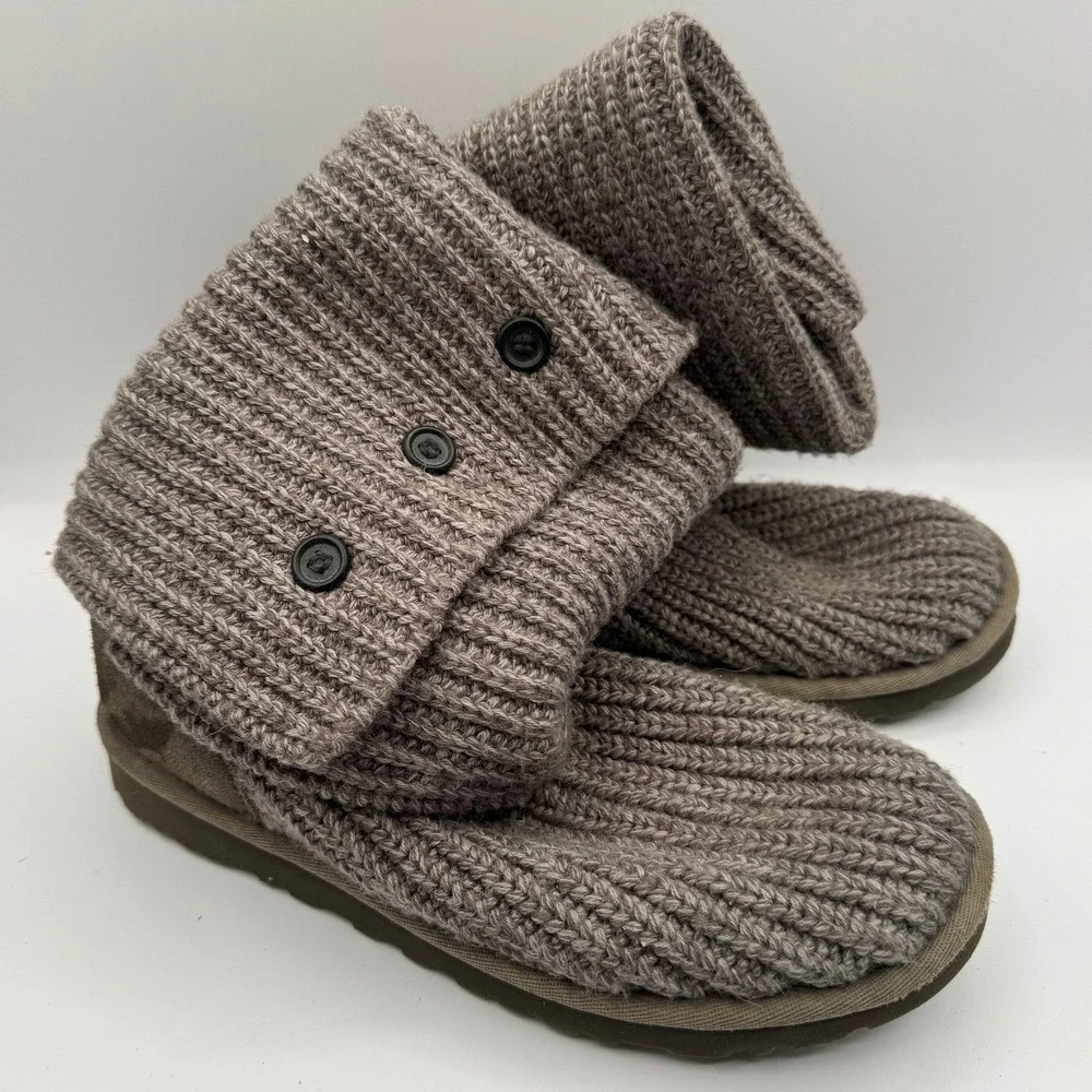 UGG Australia Cardy Knit Boots Grey Wool Blend 3-Button 5819‎ Womens Size 7